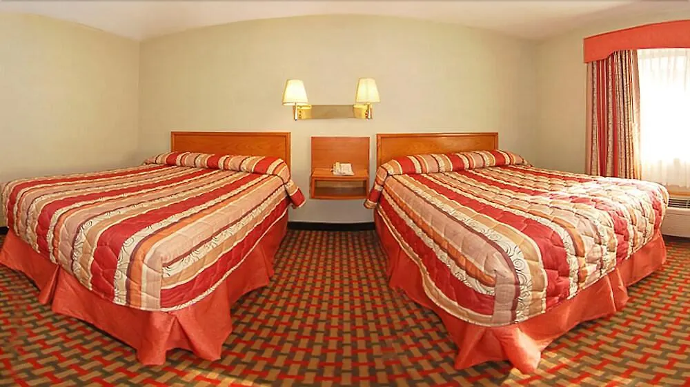 Rodeway Inn Macarthur Airport Ronkonkoma