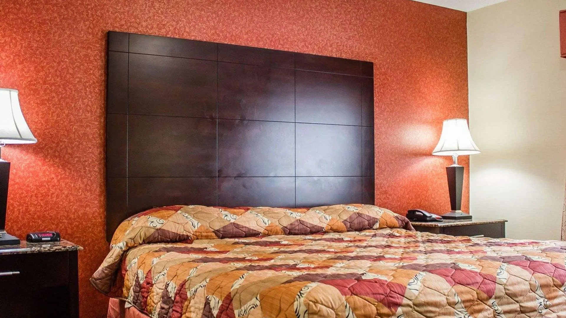 Rodeway Inn Macarthur Airport Ronkonkoma 2*,