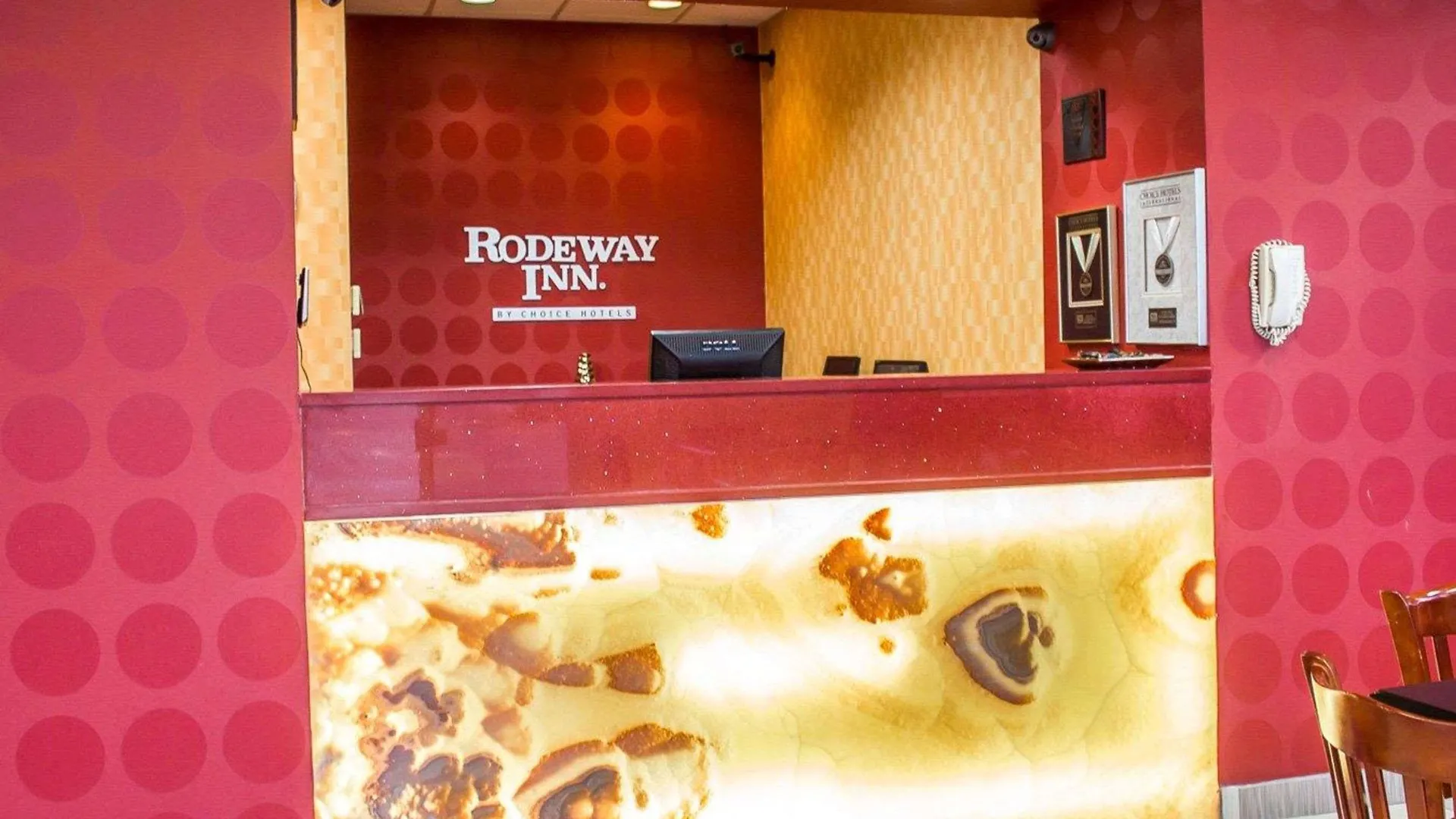 Rodeway Inn Macarthur Airport Ronkonkoma