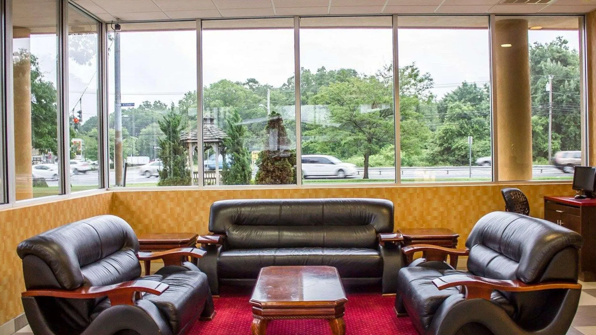 Rodeway Inn Macarthur Airport Ronkonkoma