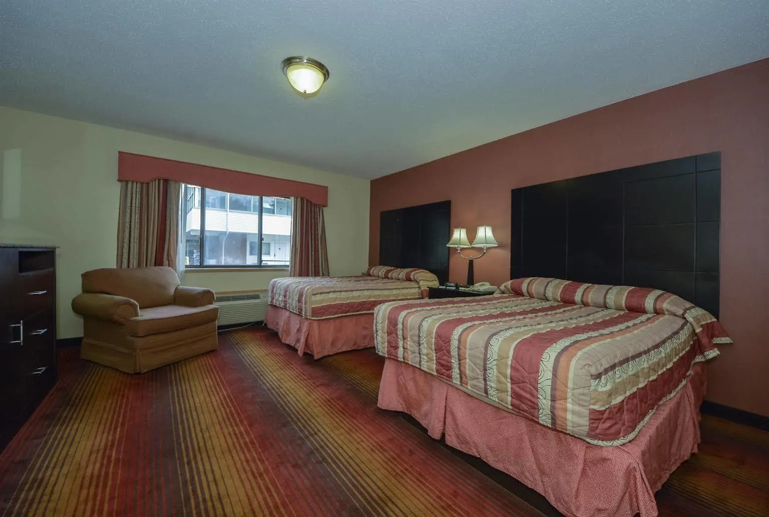 Rodeway Inn Macarthur Airport Ronkonkoma